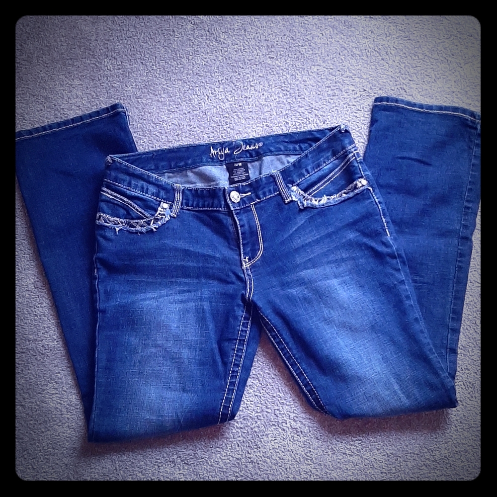 Ariya Bootcut Jeans, 11/12